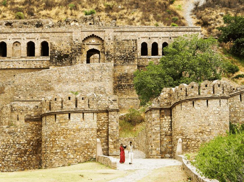 offbeat places to visit near Delhi